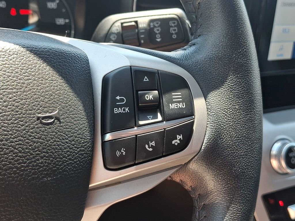 Certified 2023 Ford Explorer XLT w/ Equipment Group 202A AWD/4WD image 23