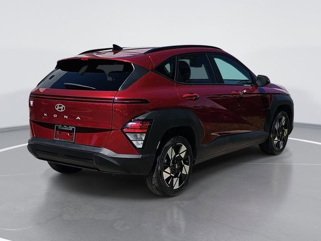 Used 2025 Hyundai Kona SEL FWD image 3