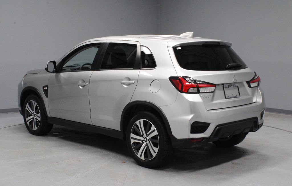 Used 2024 Mitsubishi Outlander Sport ES AWD/4WD image 8