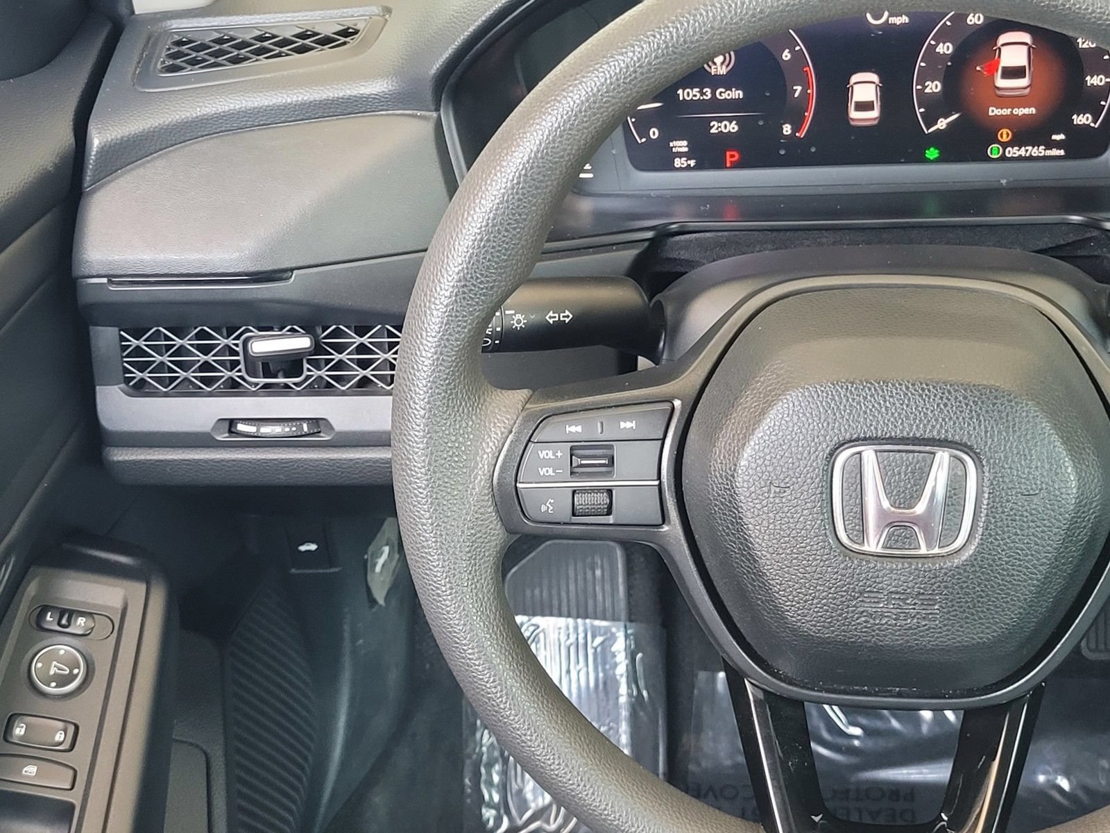 Used 2023 Honda Accord EX image 13