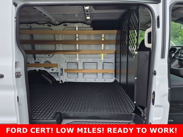 Certified 2025 Ford Transit 250 Low Roof w/ Exterior Upgrade Package RWD image 18