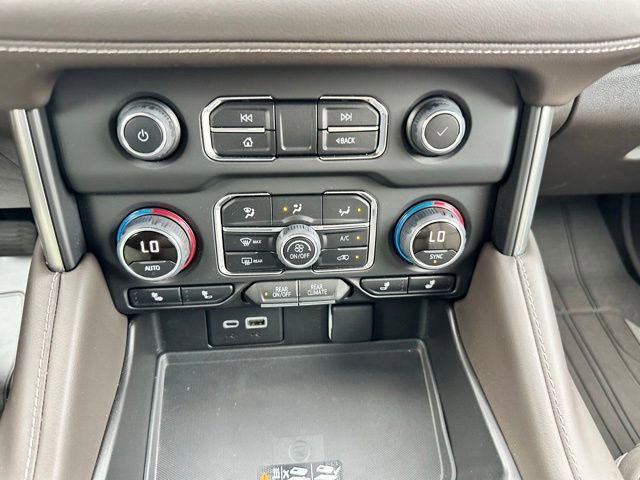 Used 2023 Chevrolet Tahoe LT w/ Luxury Package AWD/4WD image 72