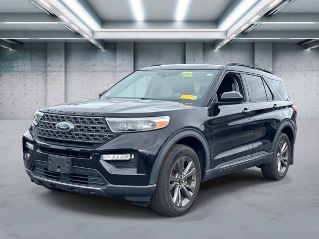 Certified 2023 Ford Explorer XLT w/ Equipment Group 202A