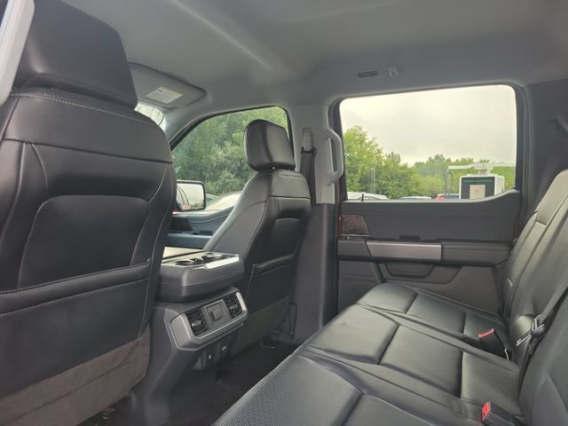 Certified 2022 Ford F150 Lariat w/ Trailer Tow Package AWD/4WD image 33