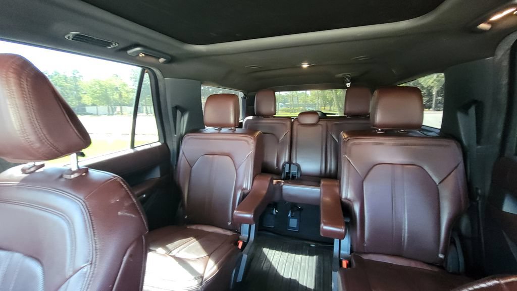 Certified 2022 Ford Expedition Max Limited RWD image 10