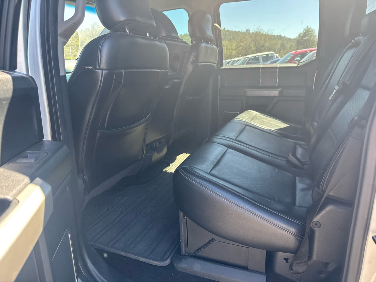 Certified 2017 Ford F250 Lariat w/ Lariat Value Package AWD/4WD image 10