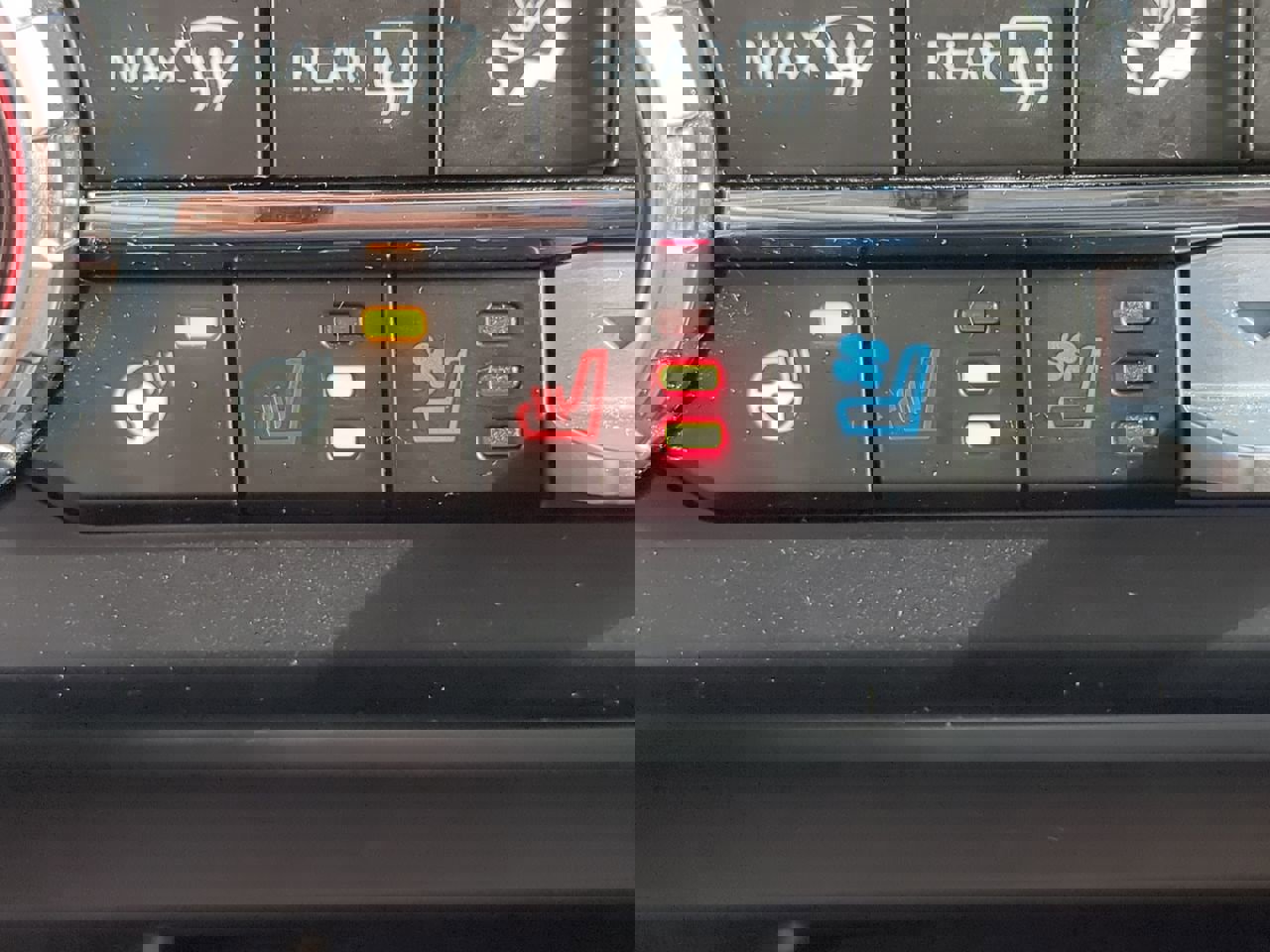 Certified 2024 Ford F250 Lariat w/ Chrome Package image 21