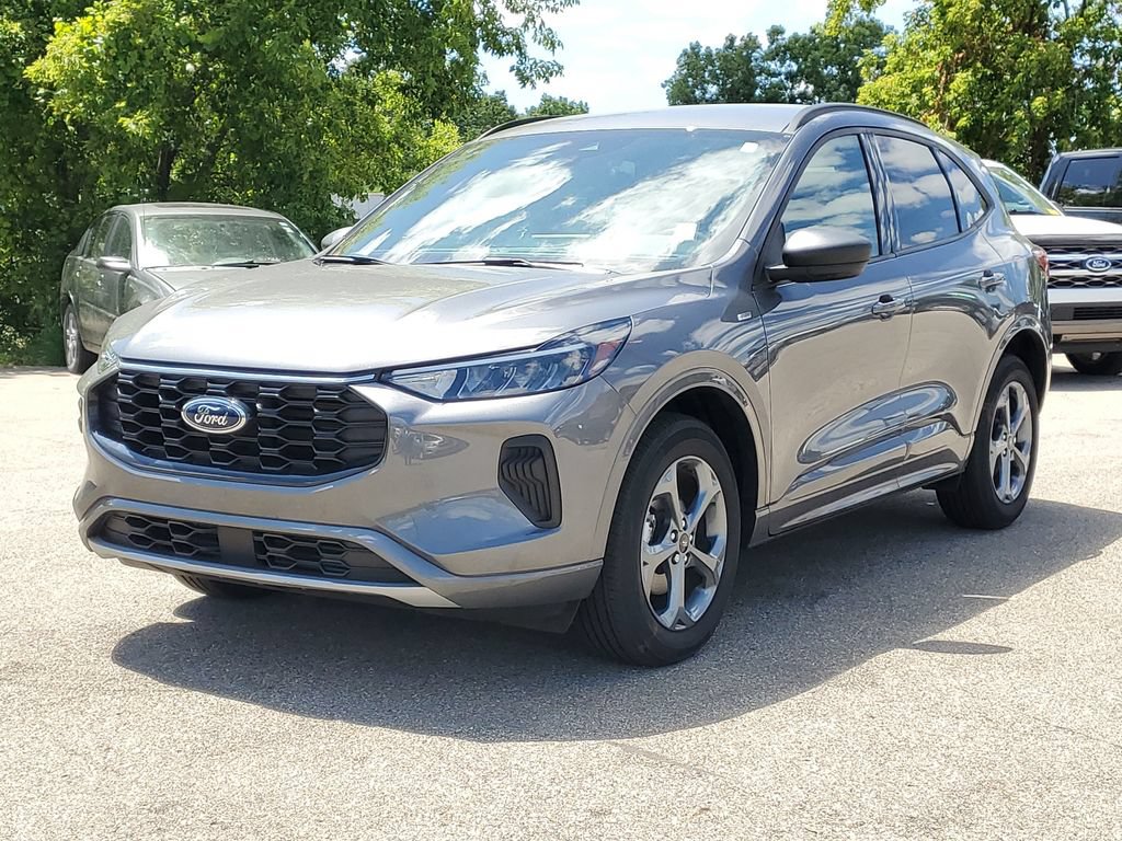 Certified 2024 Ford Escape ST-Line w/ Tech Pack #1 AWD/4WD image 2