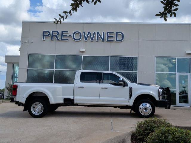 Certified 2025 Ford F450 Lariat w/ Lariat Ultimate Package AWD/4WD image 2