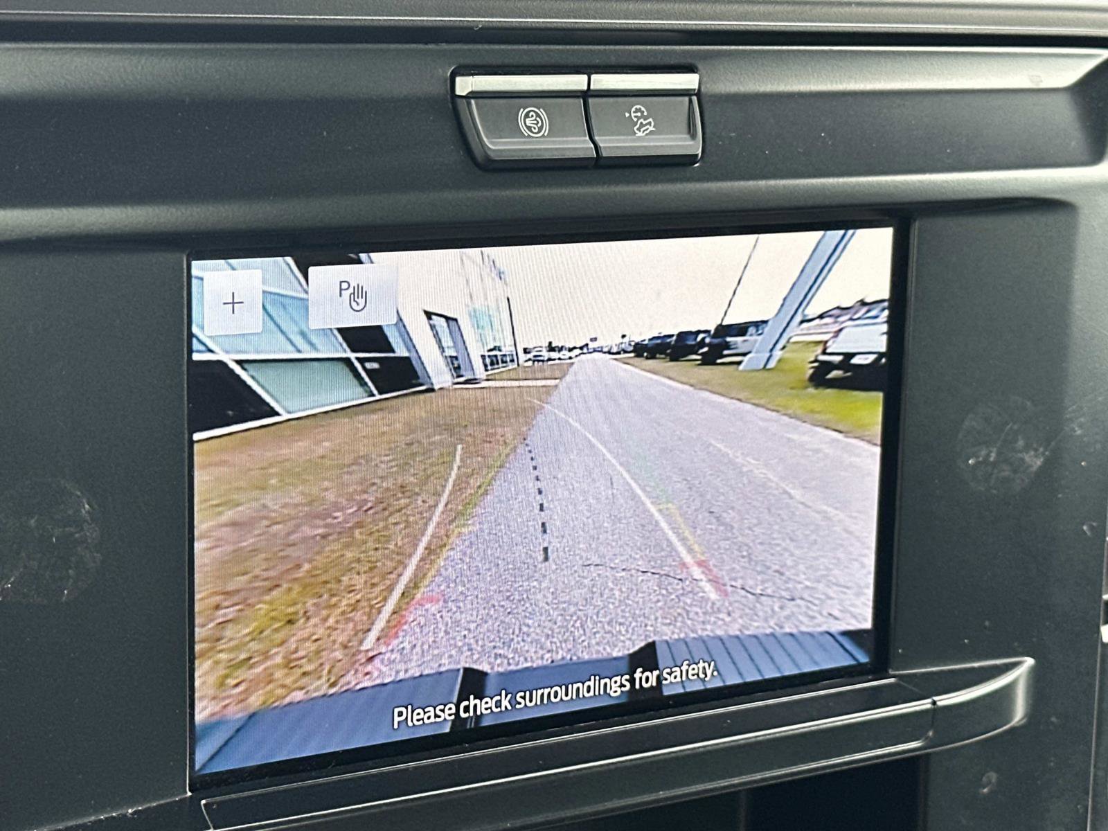 Certified 2025 Ford F250 XLT w/ FX4 Off-Road Package image 24