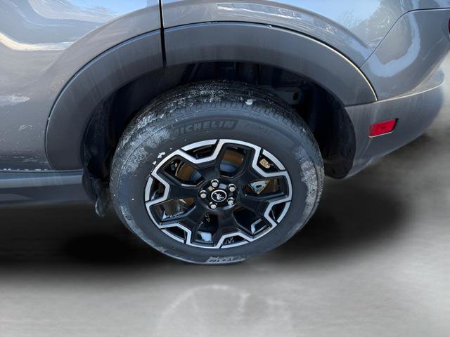 Certified 2025 Ford Bronco Sport Outer Banks w/ Outer Banks Tech Package+ AWD/4WD image 25