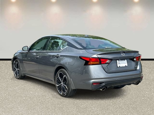 Used 2024 Nissan Altima 2.5 SR w/ SR Premium Package AWD/4WD image 7