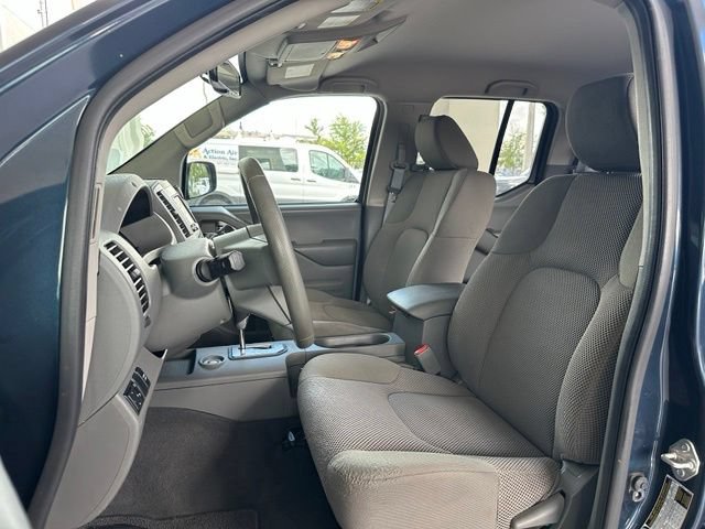 Used 2021 Nissan Frontier SV RWD image 14