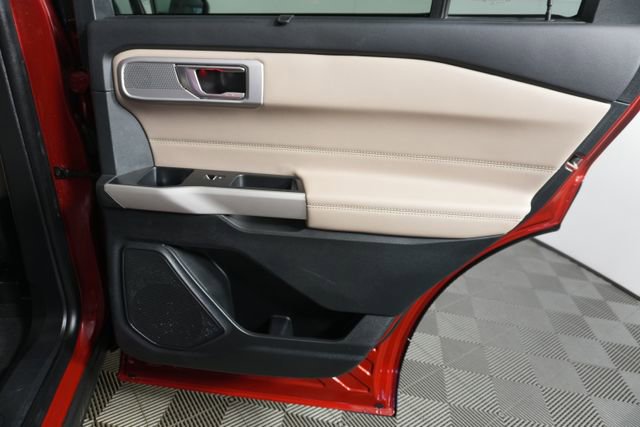 Certified 2021 Ford Explorer Limited w/ Hybrid Equipment Group 310A image 29