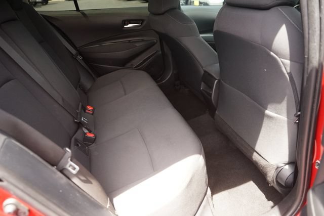 Used 2021 Toyota Corolla LE FWD image 15