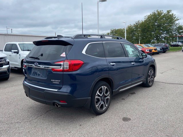 Used 2023 Subaru Ascent Touring AWD/4WD image 5
