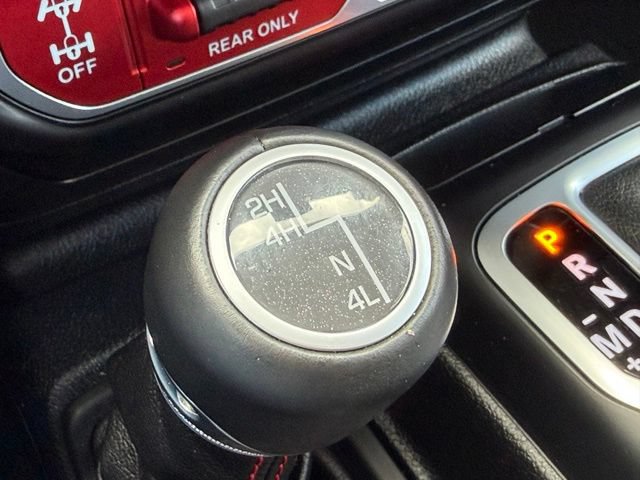 Used 2021 Jeep Wrangler Unlimited Rubicon AWD/4WD image 21