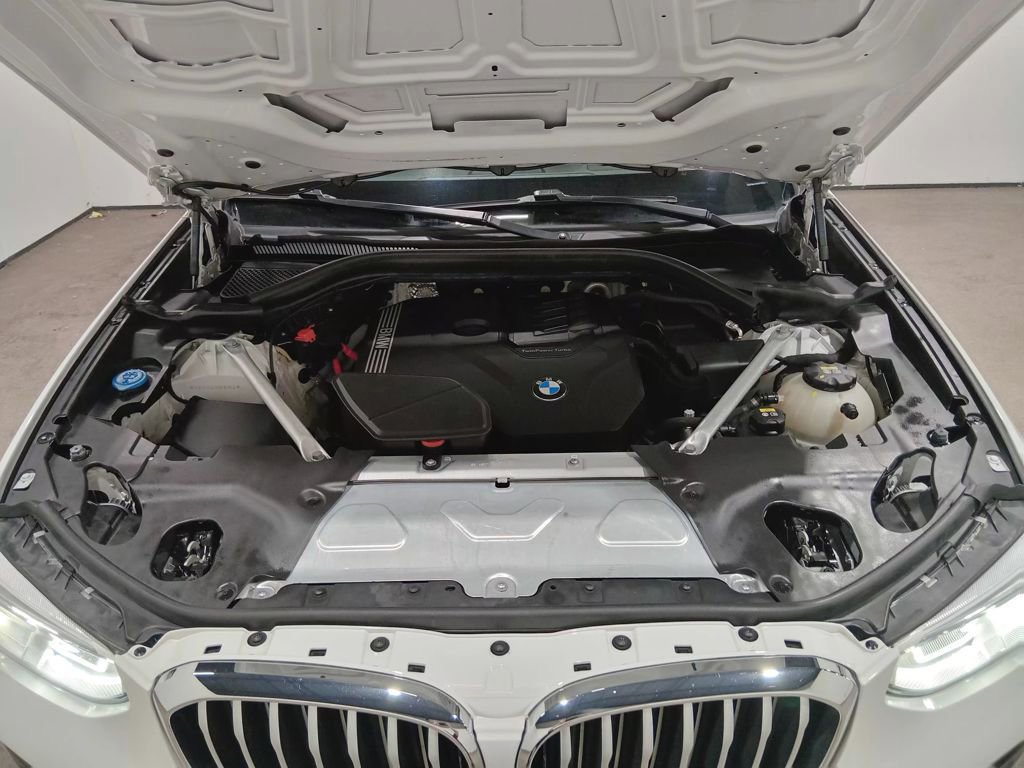 Used 2021 BMW X4 xDrive30i w/ Executive Package image 21