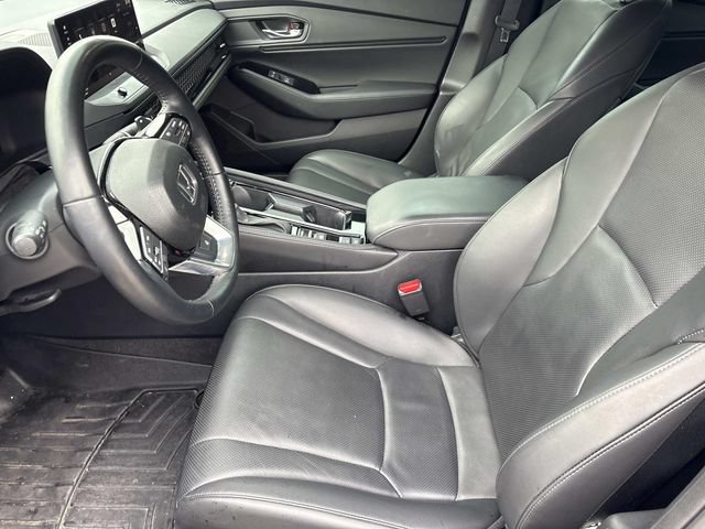 Used 2025 Honda Accord Touring image 11