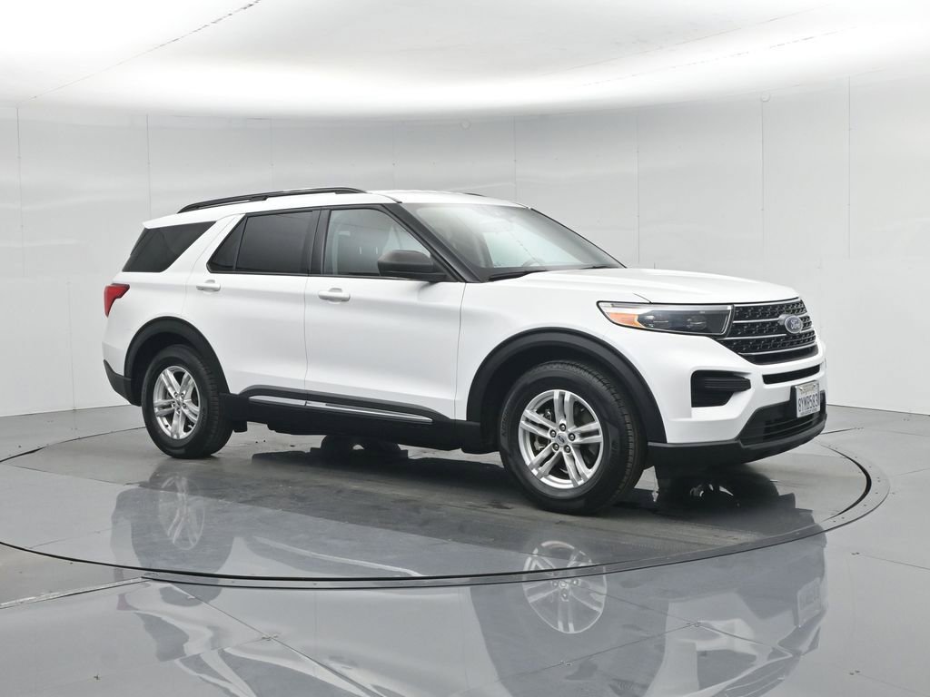 Certified 2021 Ford Explorer XLT image 7