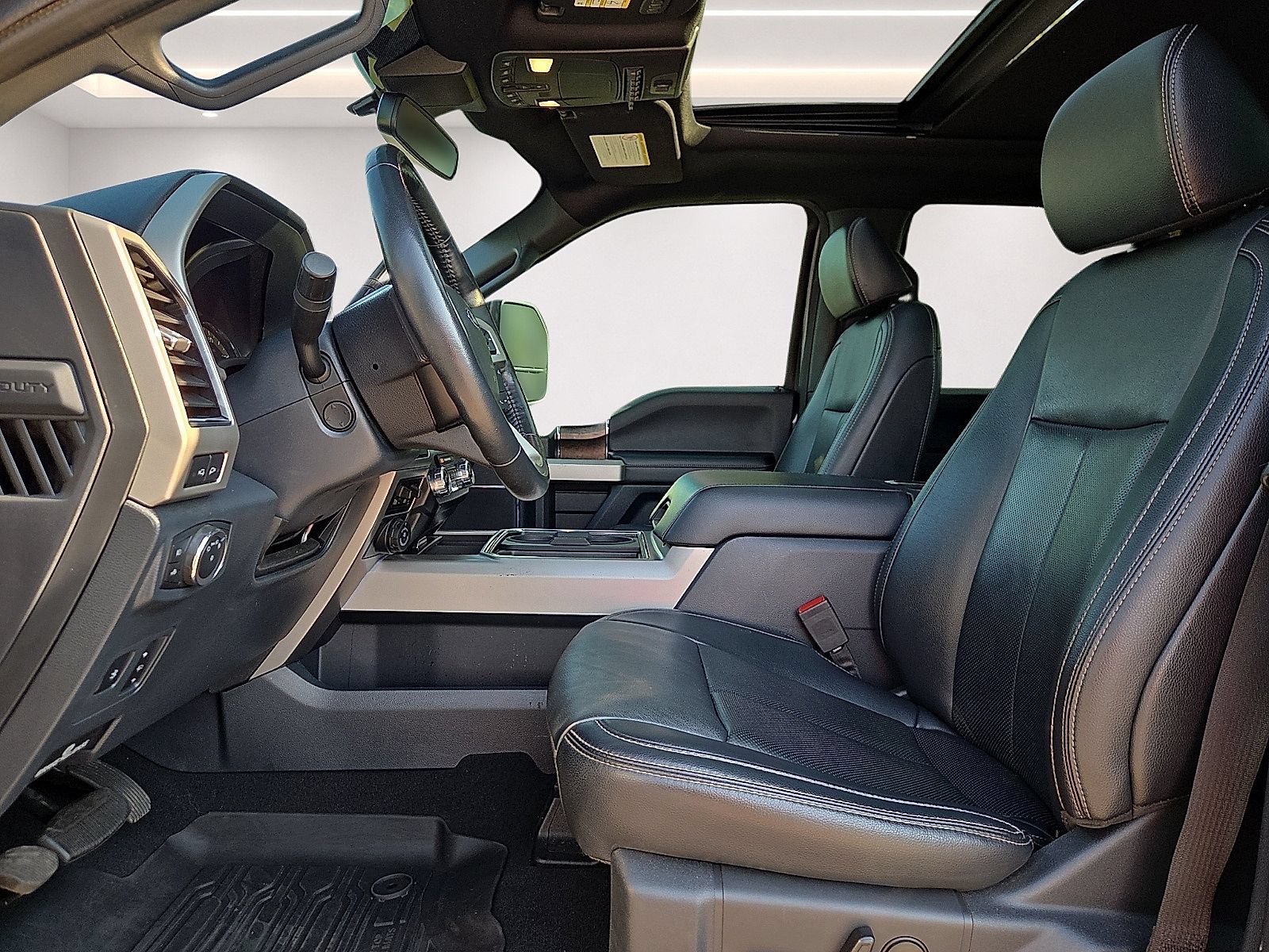 Certified 2022 Ford F250 Lariat w/ Lariat Ultimate Package AWD/4WD image 14