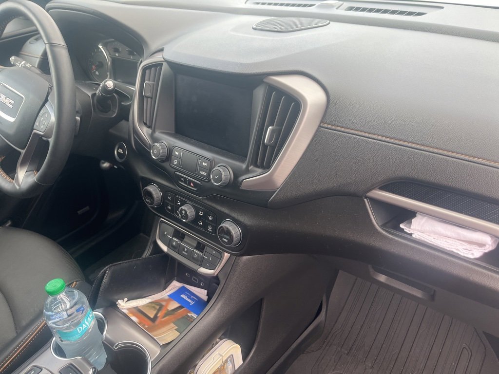 Used 2023 GMC Terrain AT4 w/ Infotainment Package II image 5