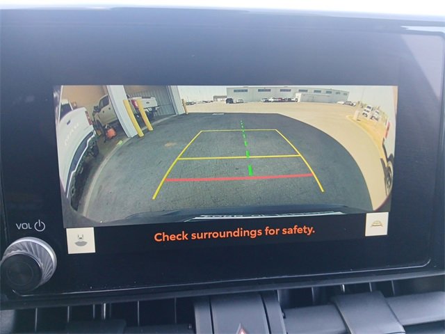 Used 2025 Toyota RAV4 LE image 23