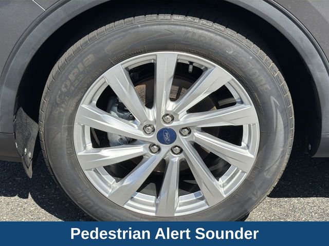 Certified 2021 Ford Escape Titanium w/ Titanium Elite Package AWD/4WD image 10