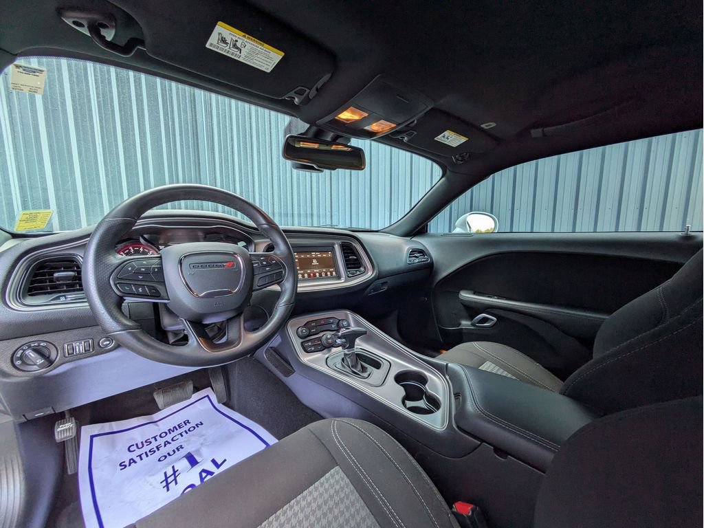 Used 2023 Dodge Challenger SXT w/ Blacktop Package image 13