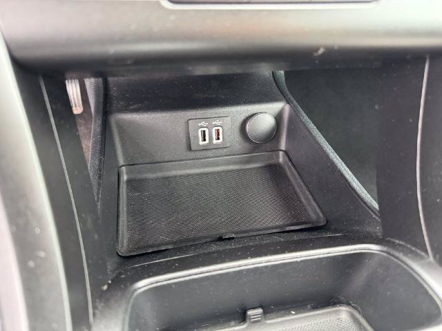 Certified 2020 Ford Fusion SE w/ Equipment Group 151A FWD image 39