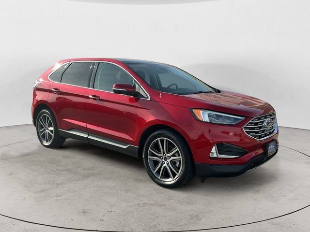 Certified 2022 Ford Edge Titanium w/ Equipment Group 301A AWD/4WD image 7