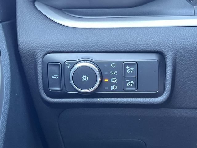 Certified 2024 Ford Explorer XLT w/ Equipment Group 202A AWD/4WD image 29