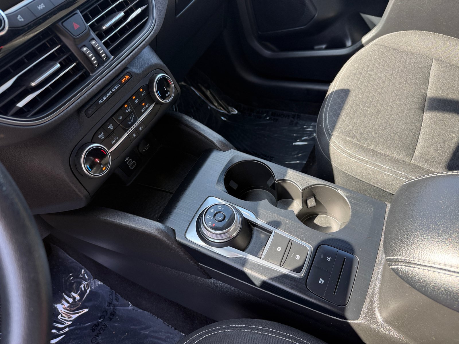 Certified 2025 Ford Escape Active AWD/4WD image 13