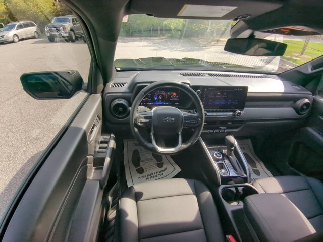 Used 2026 Chevrolet Colorado Trail Boss AWD/4WD image 22