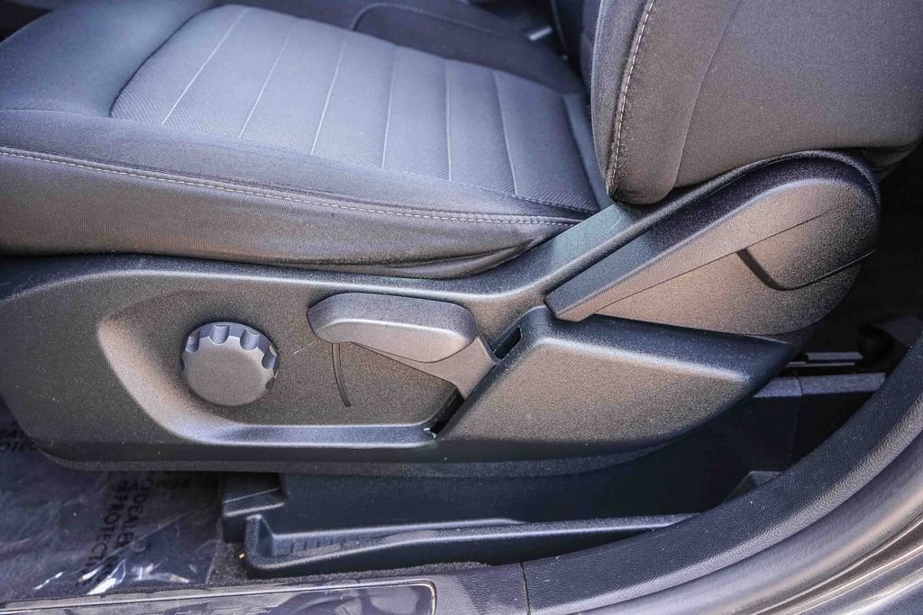 Certified 2019 Ford Edge SE FWD image 24