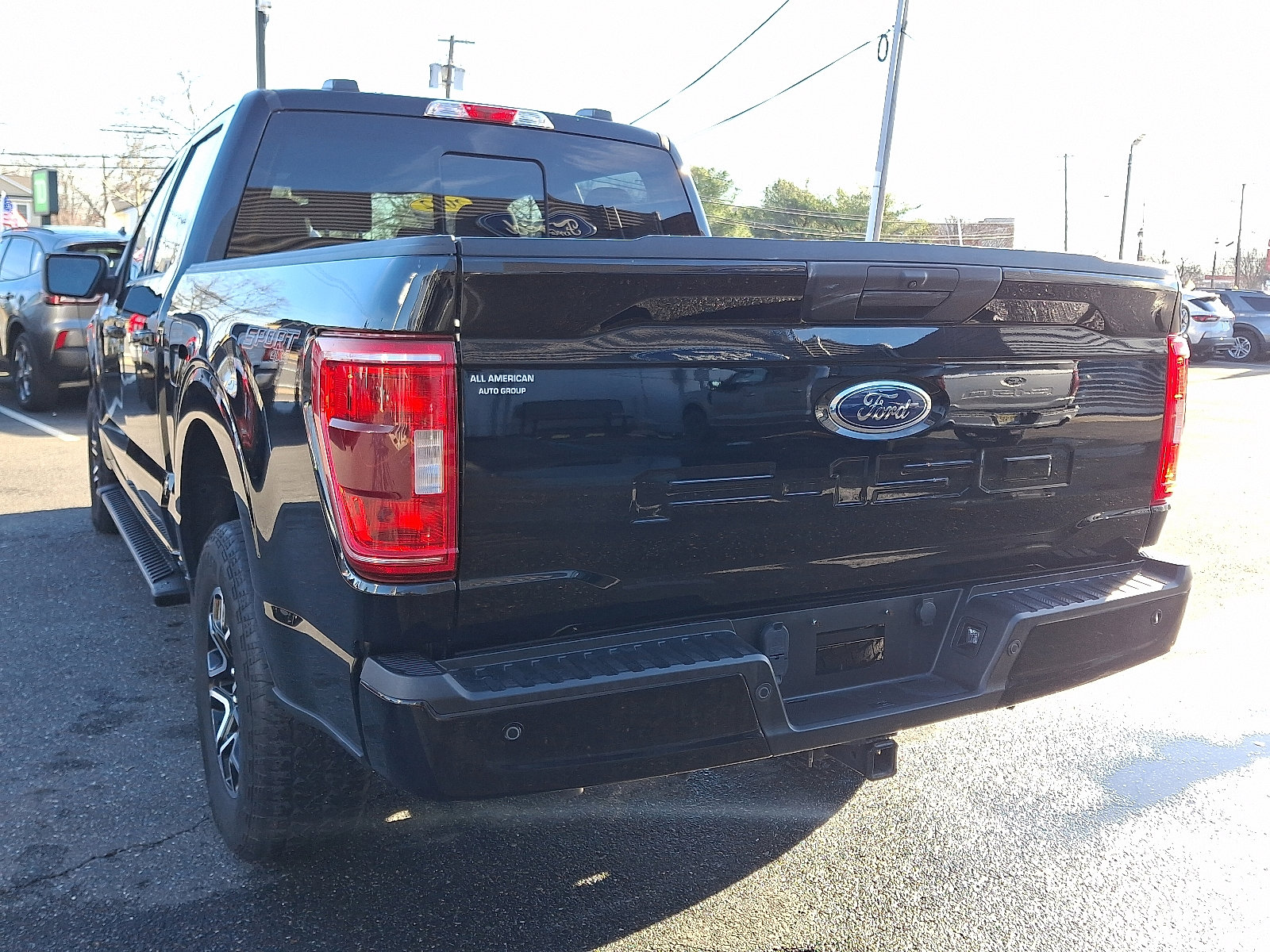 Certified 2022 Ford F150 XLT w/ Equipment Group 301A Mid image 8