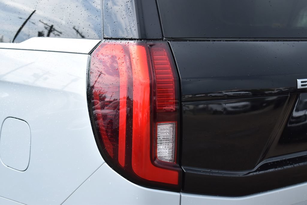 Certified 2025 Ford Expedition Max Active AWD/4WD image 10