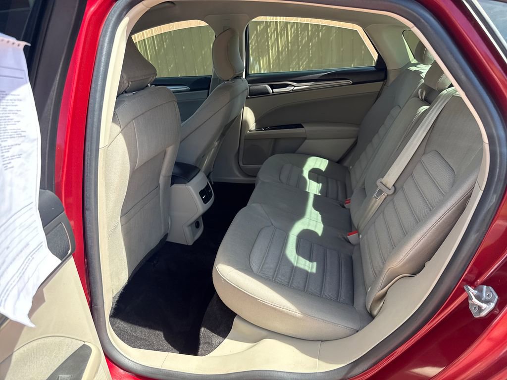Certified 2019 Ford Fusion SE AWD/4WD image 19