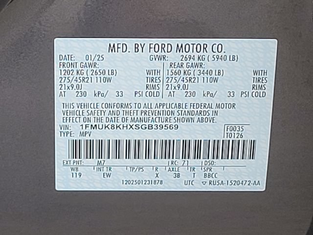 Certified 2025 Ford Explorer ST-Line w/ ST-Line Street Pack AWD/4WD image 18