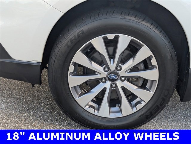 Used 2017 Subaru Outback 3.6R Touring image 4