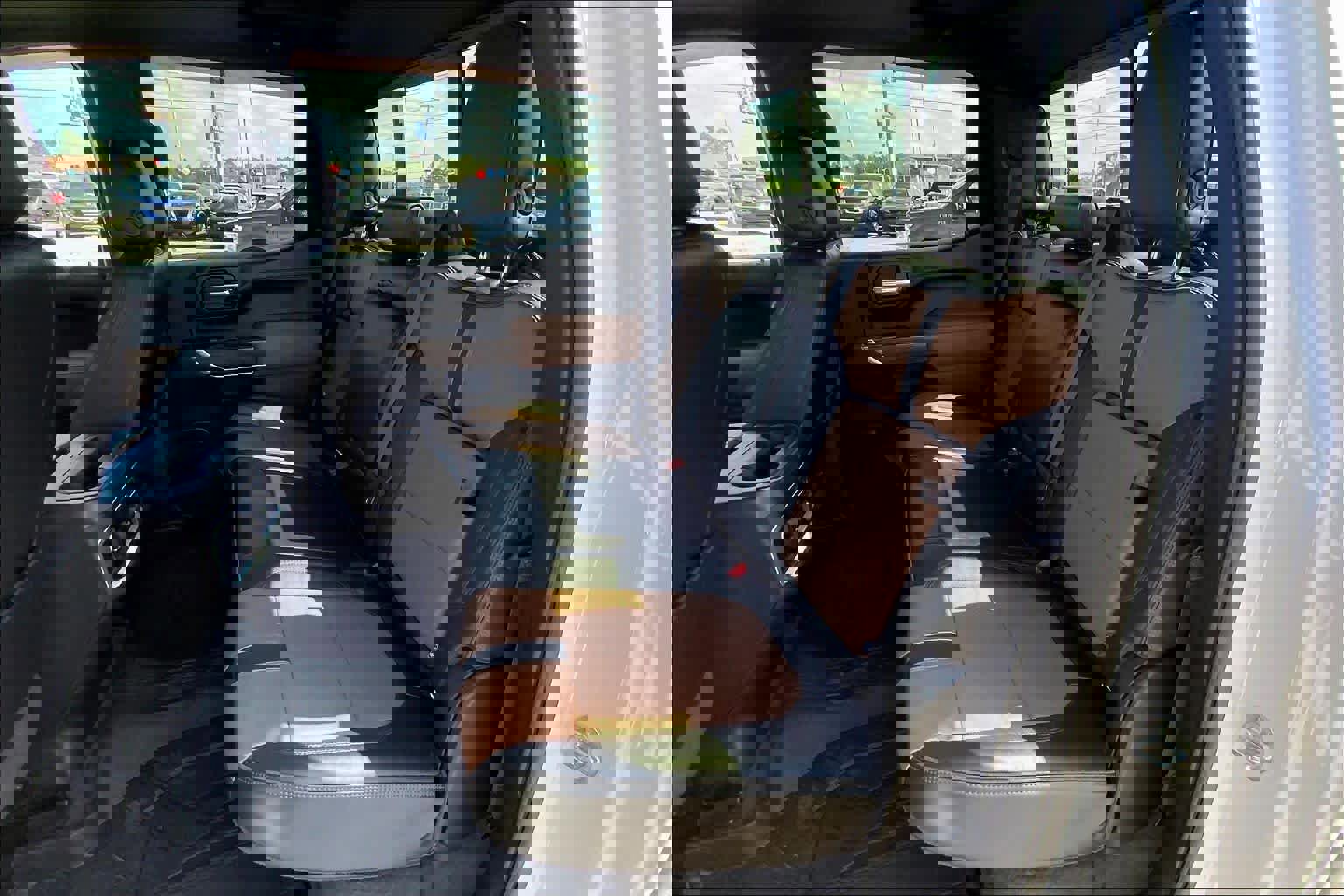 Used 2021 Chevrolet Silverado 1500 High Country w/ Technology Package image 20