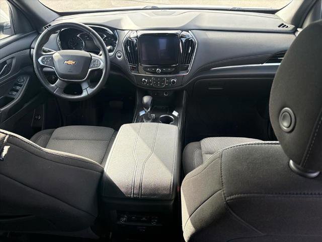 Used 2023 Chevrolet Traverse LT image 28