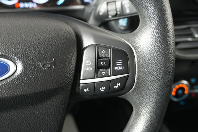 Certified 2020 Ford Escape SE image 12