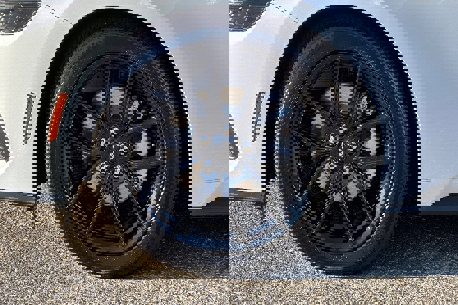 Certified 2025 Ford Mustang Coupe image 26