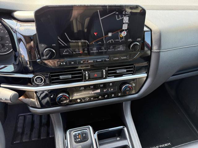 Used 2023 Nissan Pathfinder SL w/ SL Premium Package AWD/4WD image 19
