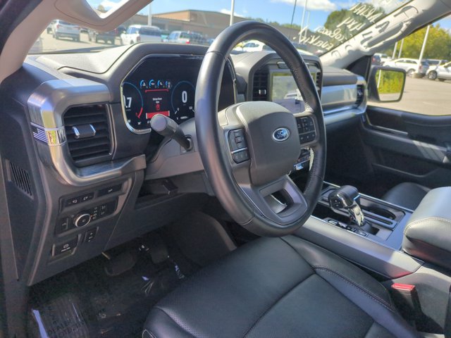 Certified 2022 Ford F150 Lariat w/ Trailer Tow Package AWD/4WD image 16