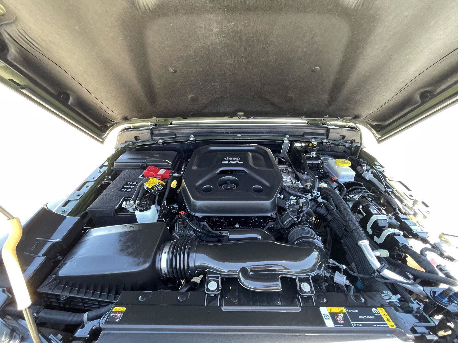 Used 2021 Jeep Wrangler Sport AWD/4WD image 30