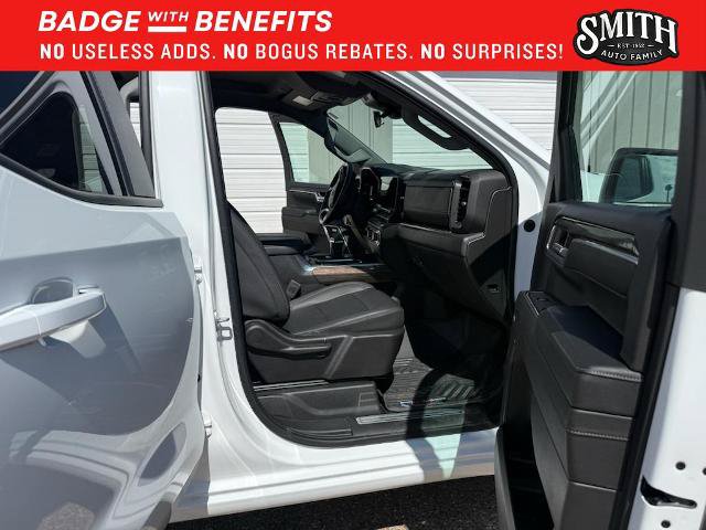 Used 2023 Chevrolet Silverado 1500 RST w/ Convenience Package II AWD/4WD image 13