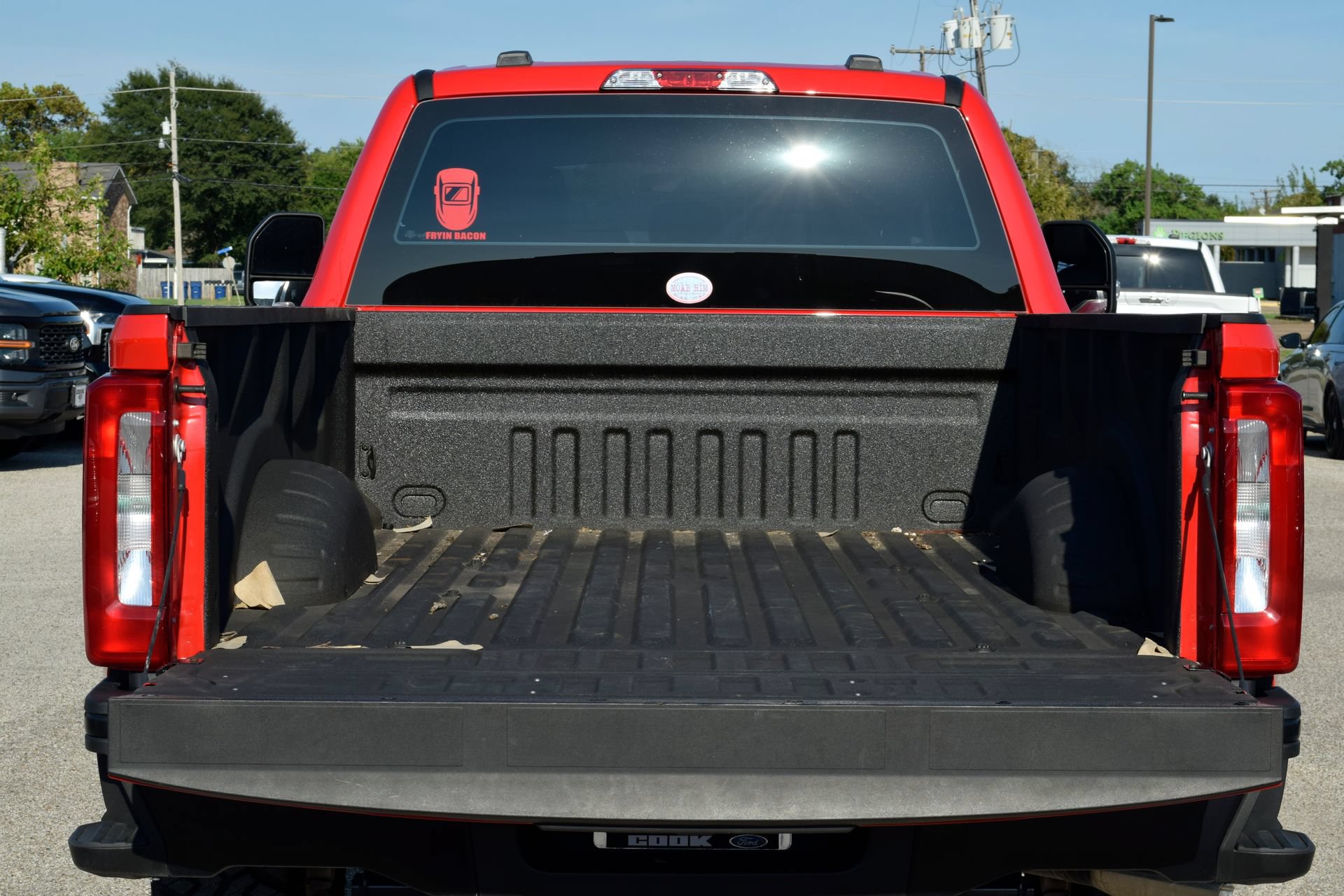Certified 2025 Ford F350 XL w/ XL Off-Road Package AWD/4WD image 19