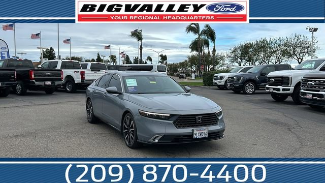 Used 2024 Honda Accord Touring image 1